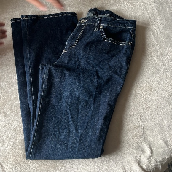 Women’s Aura by wrangler jeans. Size 10, long. - Picture 3 of 9